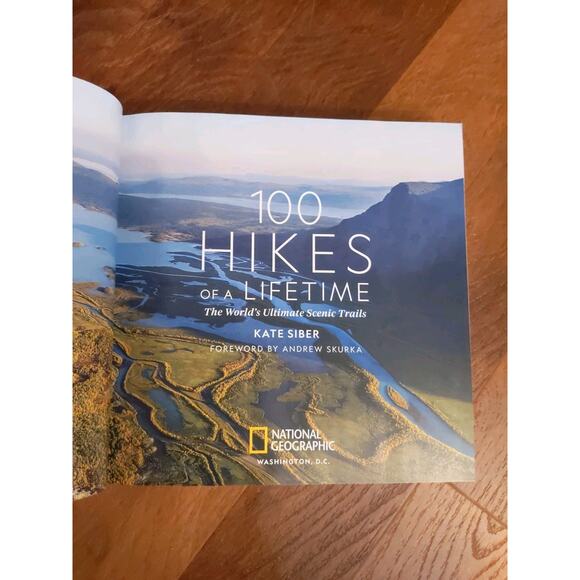 100 Hikes of a Lifetime: The World's Ultimate Scenic Trails (100 of a Lifeti... - Picture 3 of 5